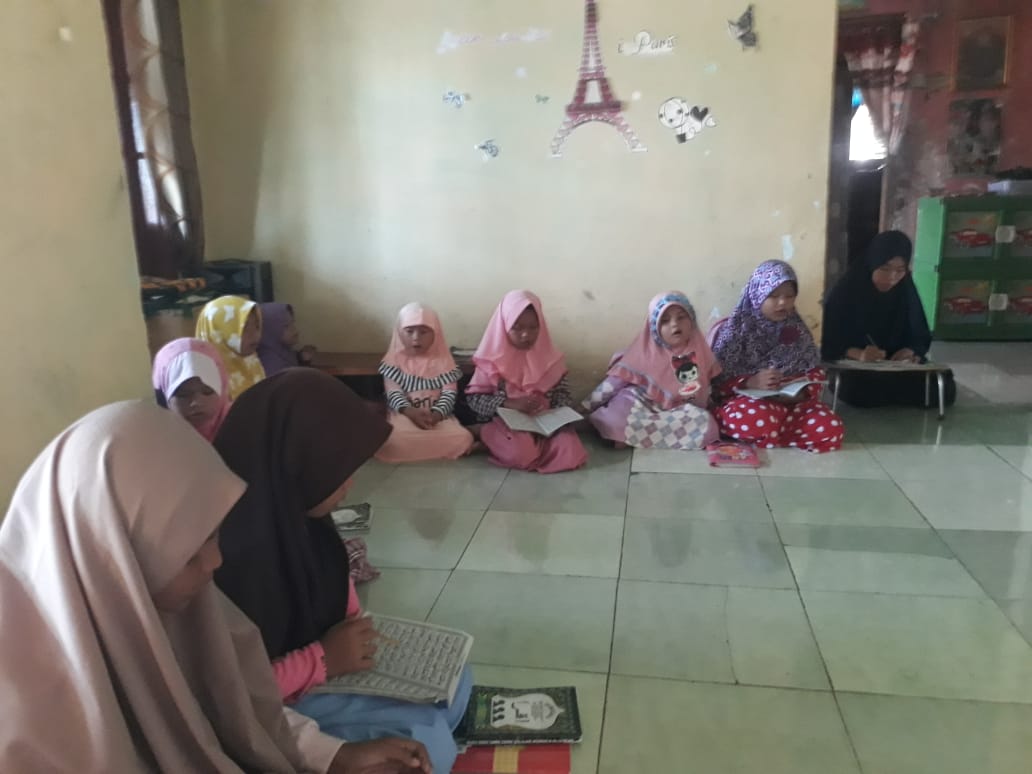 Wakaf Iqra untuk Anak-anak TPA Pelosok Karawang