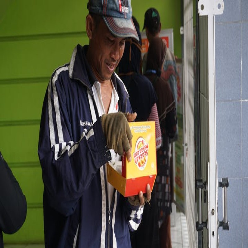 Tebar 1 juta Food Box Indonesia di Masa Pandemi Covid-19