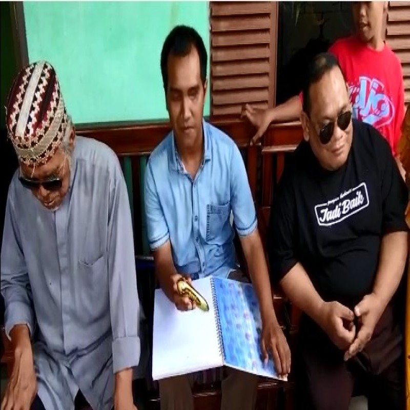 Lipat Gandakan Pahala! Wakaf Qur'an Braille Tuk Tunanetra Penghafal Qur'an di Lampung