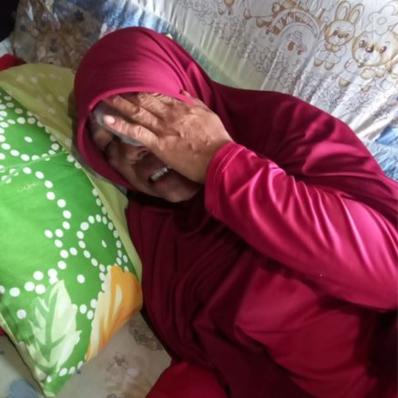8 Tahun Menderita Pentyakit Mata Yang Mengancam Nyawanya, Bantu Ibu Momoh Sembuh